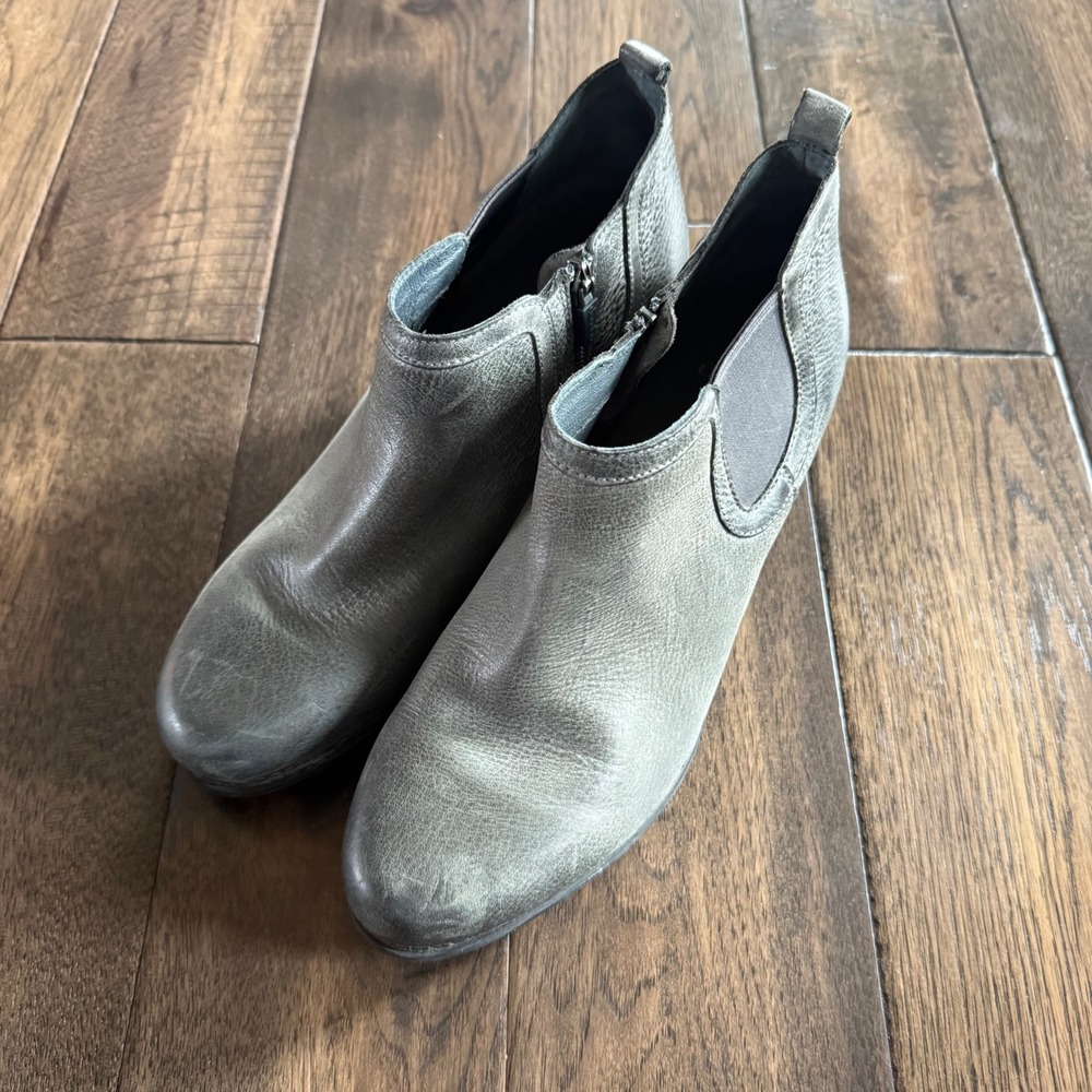 Dansko Leyla Grey Distressed Leather Ankle Boots Block Heel Side Zip Womens 41